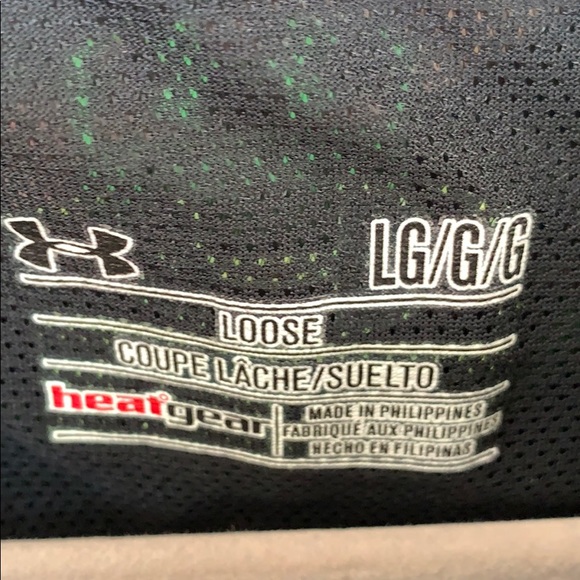 Under Armour Workout Shirt - Picture 2 of 7